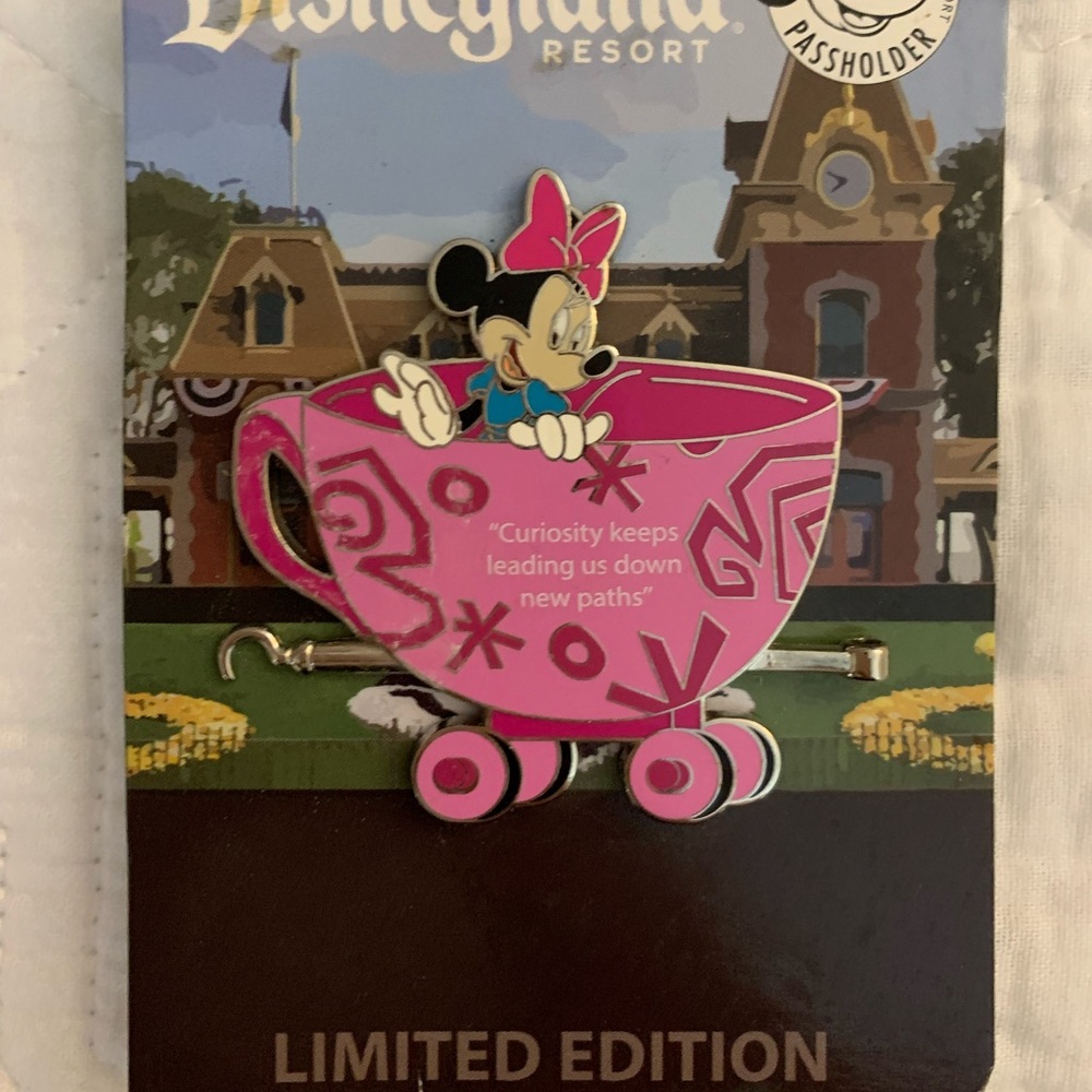 Limited edition Disneyland pin color part of train collection in series